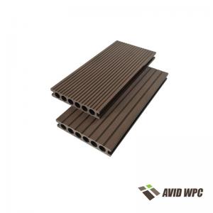 Decking creux WPC